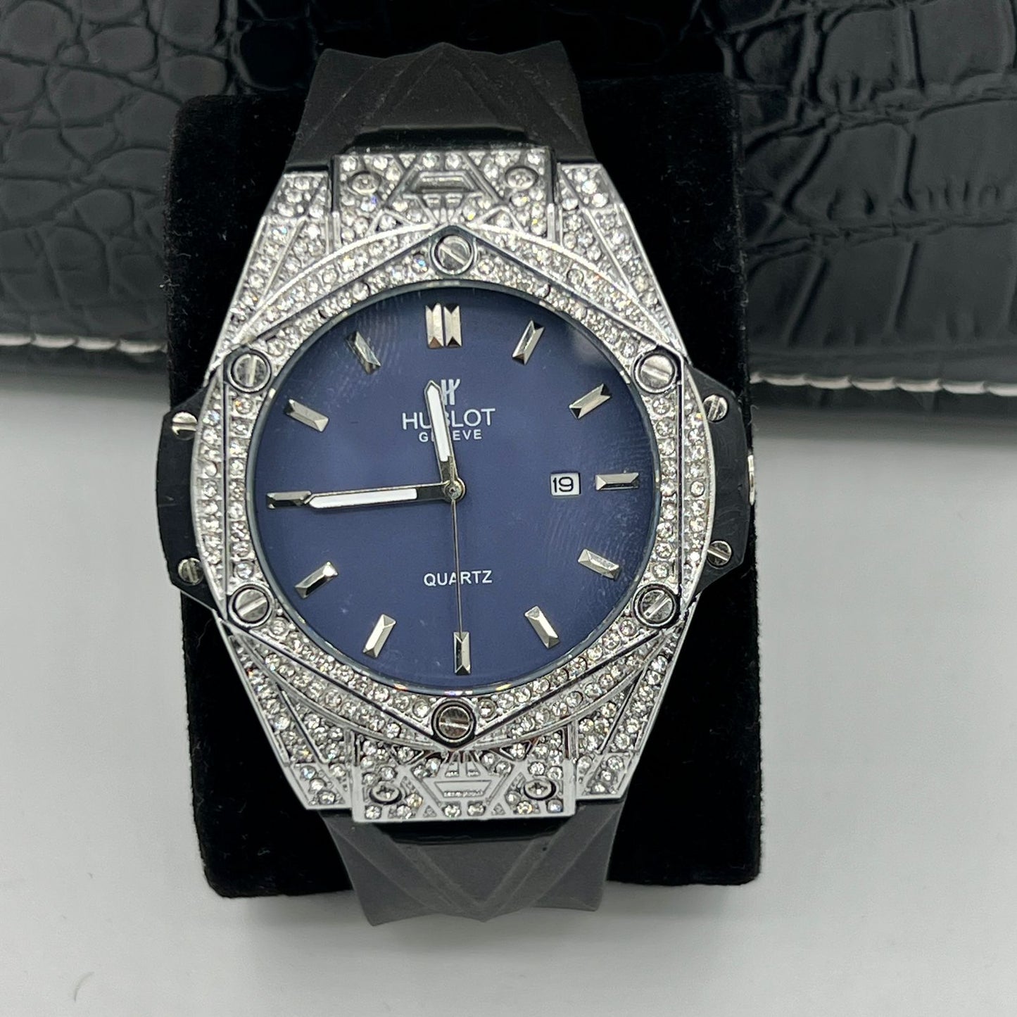 Hublot-Style Luxury Diamond-Studded Quartz Watch with Blue Dial butterfly lock